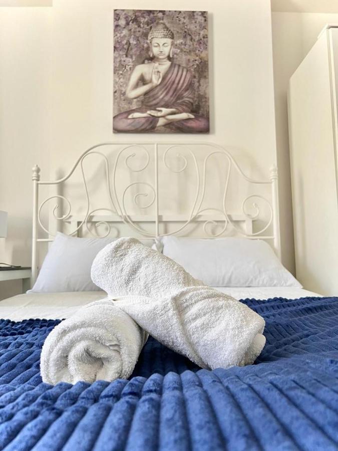 Shadwell Holiday Rooms ลอนดอน ภายนอก รูปภาพ